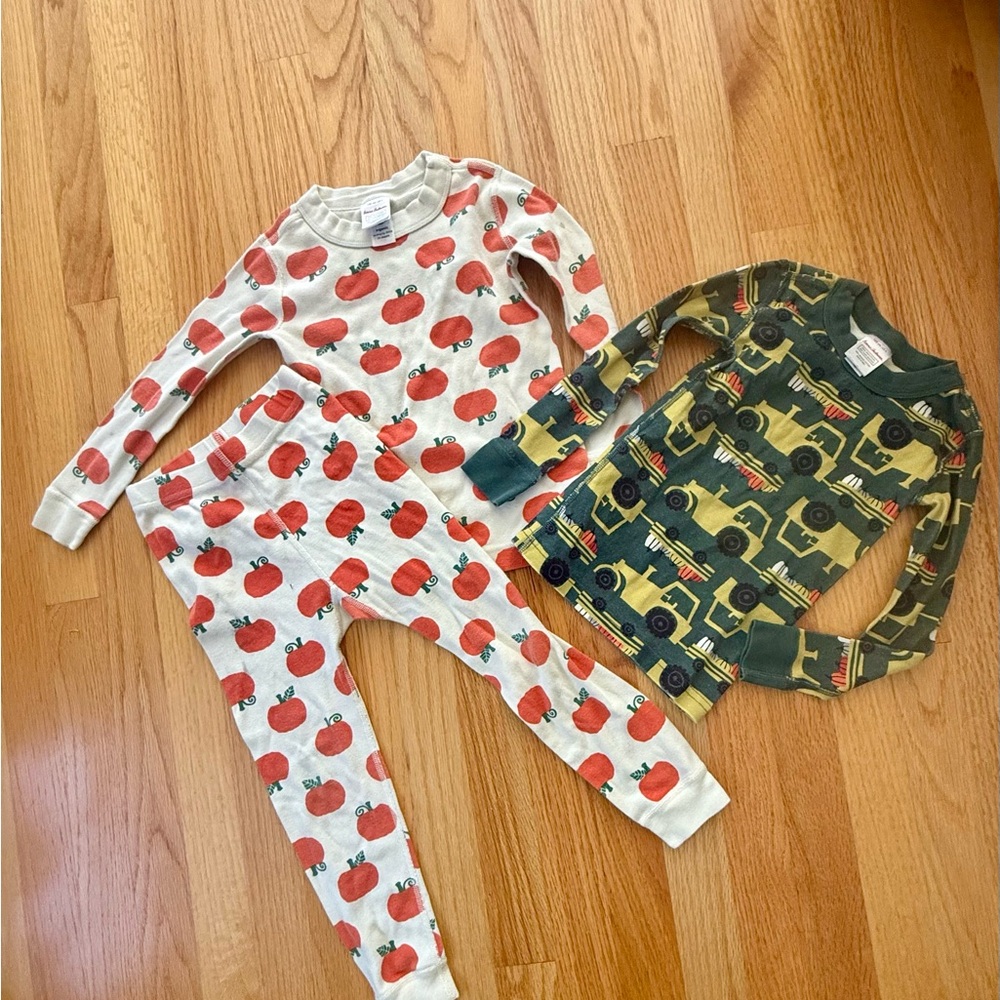 Hannah Andersons organic pumpkin and truck Pajama Set